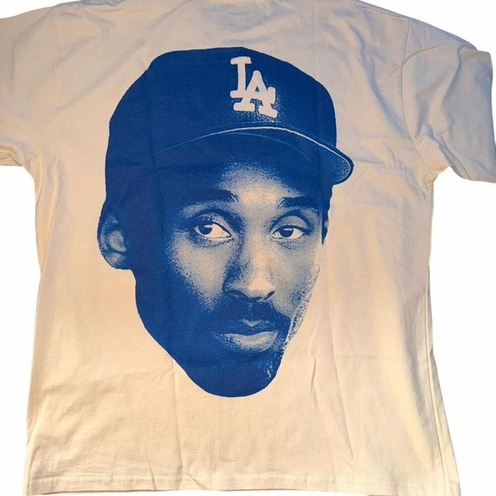 Kobe Bryant Men's T-Shirt Medium